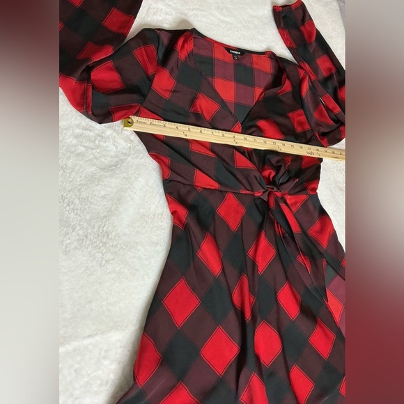 Express Red and Black Asymmetrical Tie Front SunDress - Picture 14 of 15